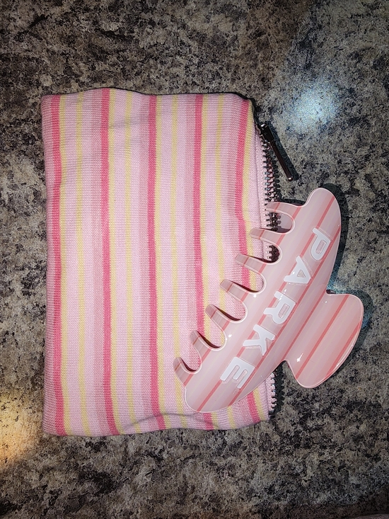 Parke Other - PARKE Its A Girl Claw Clip With Matching Zipper Pouch